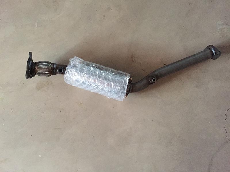 Moving the second O2 sensor, will it cure the P0420 code?-img_0382.jpg