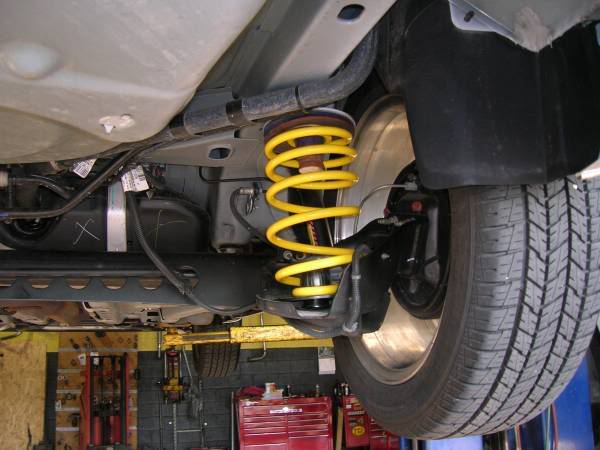 Name:  PassengerSideRearLevelingSprings.jpg
Views: 167
Size:  39.8 KB