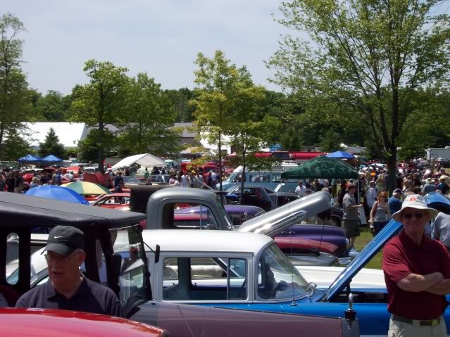Name:  09bigcarshow048.jpg
Views: 32
Size:  101.2 KB