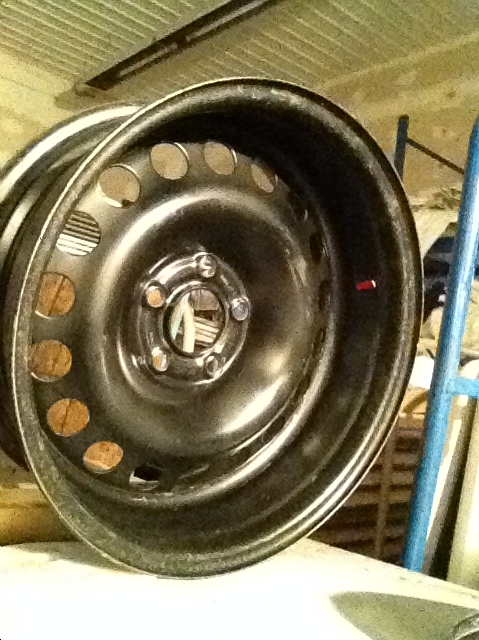 Name: hhrrearwheel.jpg
Views: 63
Size: 243.4 KB