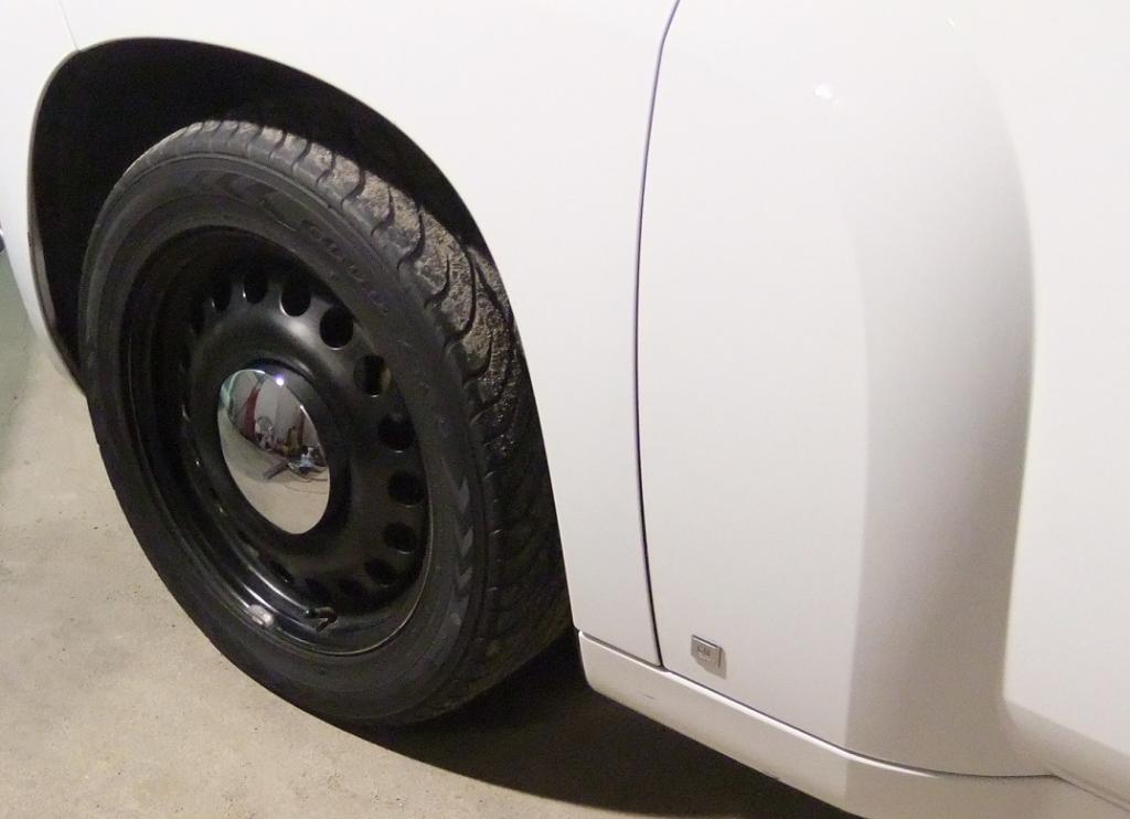 Name:  hhrmooninstalled.jpg
Views: 79
Size:  56.9 KB