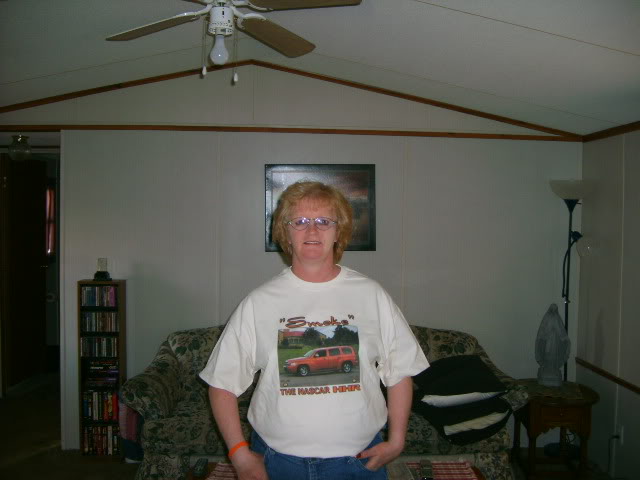 Name: smokeshirt005.jpg
Views: 70
Size: 78.3 KB