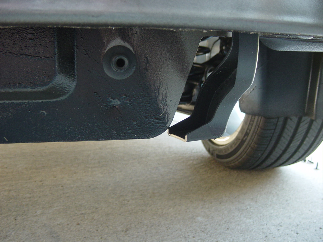 Name: rearbumper006.jpg
Views: 3784
Size: 315.4 KB