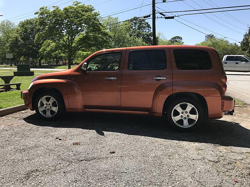 2006 HHR LT 2.2L - Orange - 22,000 Miles-59d6166c-3047-4c6e-93d1-fcbaee60b339.jpeg