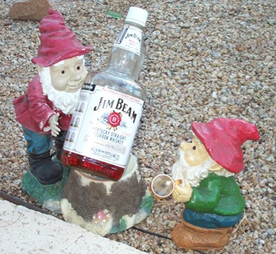 Name:  stubby&friend 002.jpg
Views: 131
Size:  71.1 KB