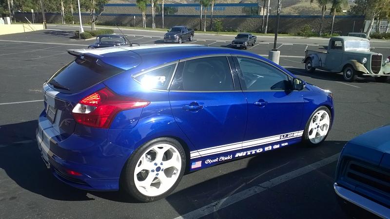 A few cars from yesterdays car show-wp_20150620_006.jpg