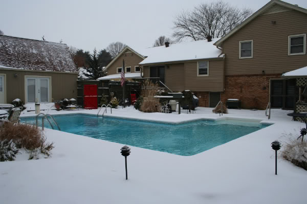 Name:  PoolPartyTime004.jpg
Views: 38
Size:  45.3 KB