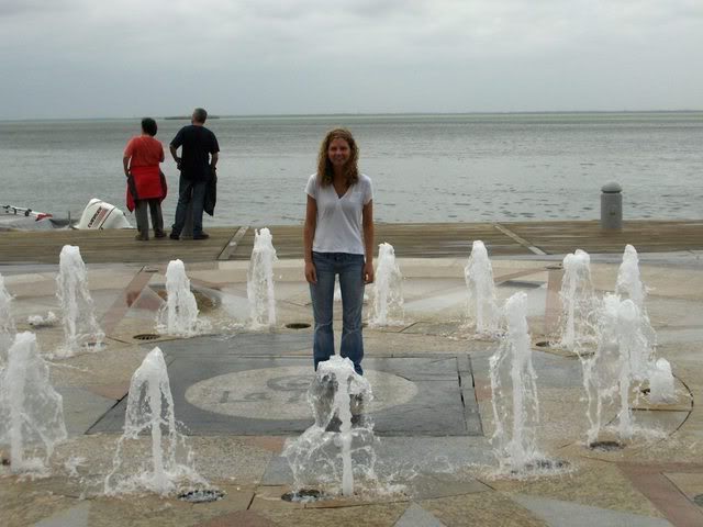 Name:  057.jpg
Views: 106
Size:  48.7 KB