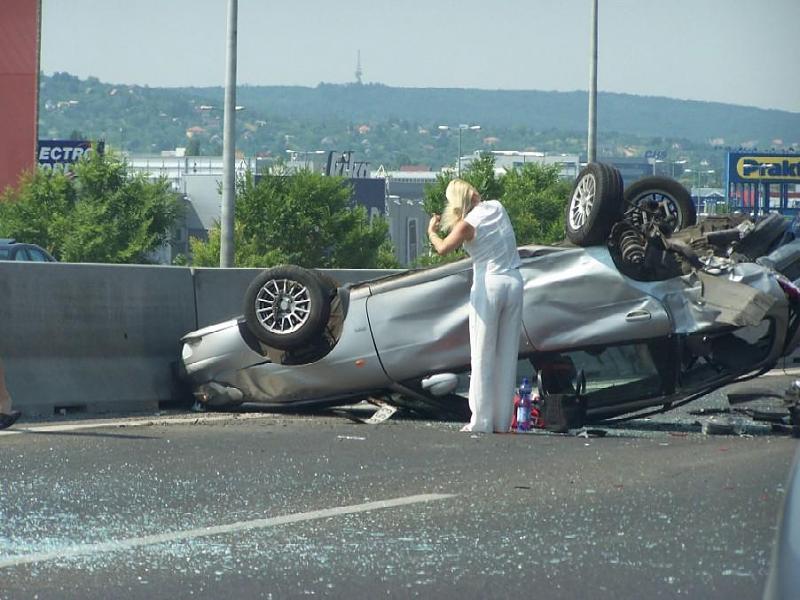 Funny Pic of the day-crash.jpg