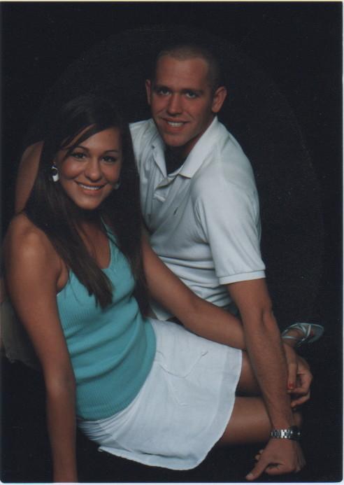 Name:  haleyandchris.JPG
Views: 1379
Size:  30.0 KB