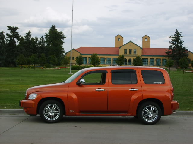 Name:  AroundTown82406039.jpg
Views: 97
Size:  86.0 KB