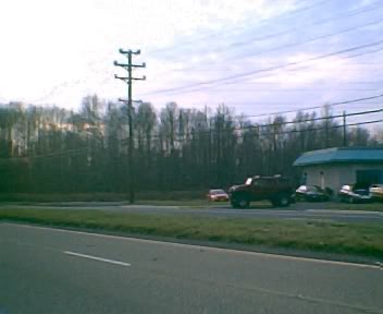 Name:  Thatcarisbig.jpg
Views: 39
Size:  13.9 KB