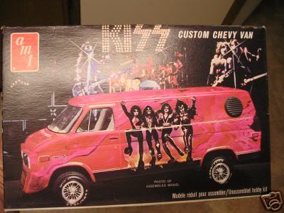 Name:  kissvan.jpg
Views: 46
Size:  25.1 KB