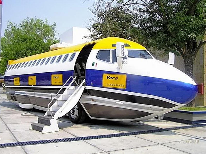 Comic-Con car for a wedding.-2.jpg