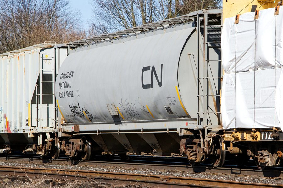 Name:  CfD3o2M.jpg
Views: 13
Size:  163.6 KB