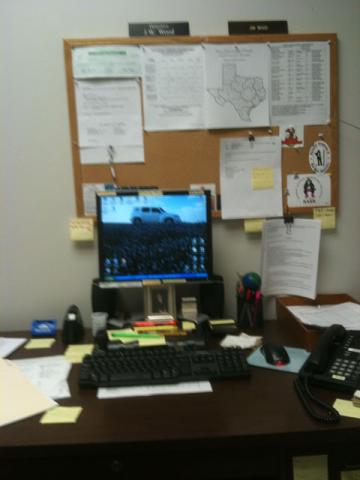 Name:  resized office.jpg
Views: 101
Size:  19.2 KB