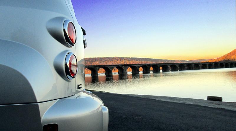 My 10' HHR at The Rockville Bridge-img_2410.jpg