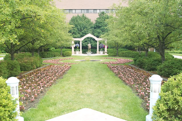 Name: HHRmiejergardens4.jpg
Views: 58
Size: 101.8 KB