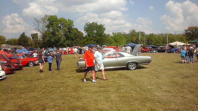Wine and Wheels Car Show-20170924_123901%5B2%5D.jpg