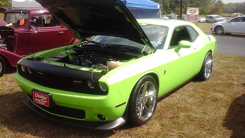 Wine and Wheels Car Show-20170924_124639%5B1%5D.jpg
