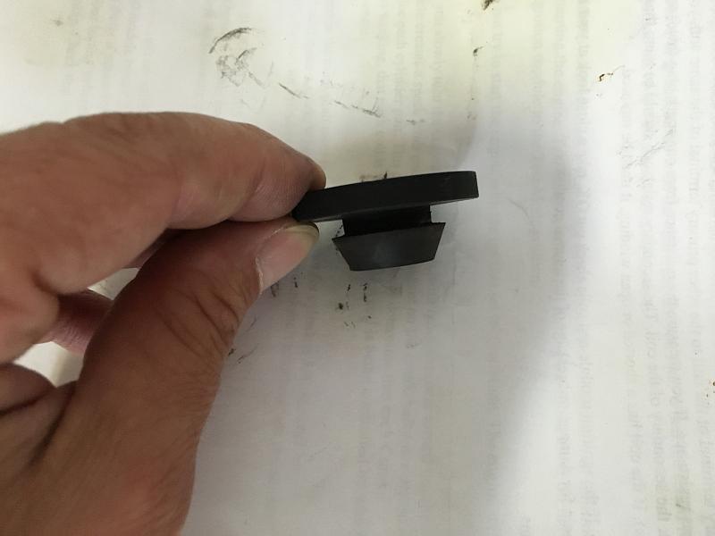 Research Topic: Airbox replacement mounting grommets-img_1633.jpg