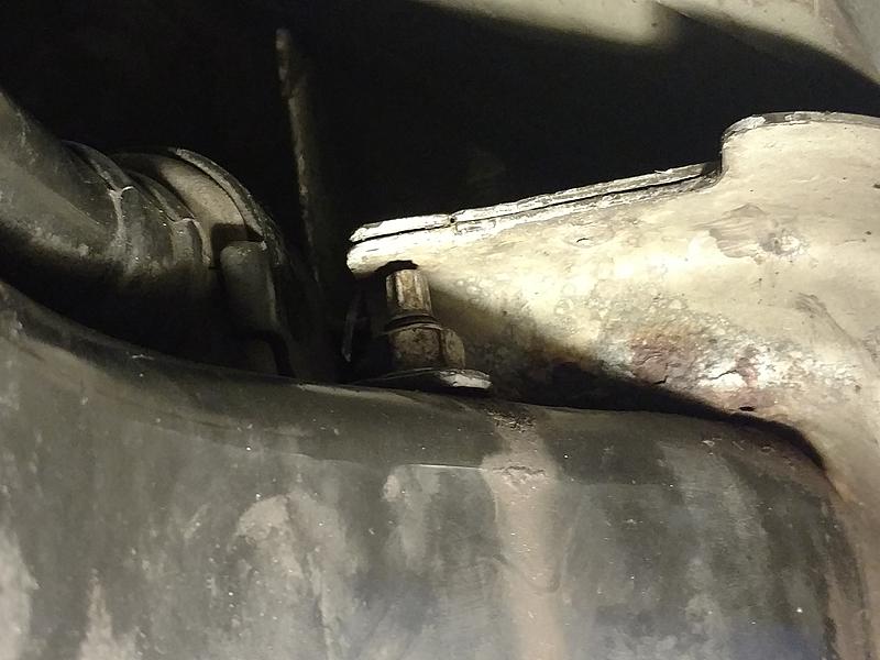 Stabilizer Bar Bearing Nut Dilemma-img_20170727_140008167.jpg