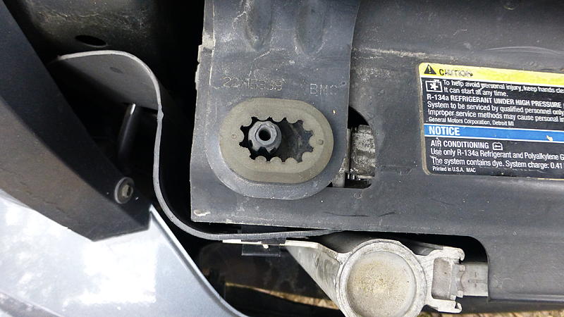 Radiator cover holders, how loose?-p1180794.jpg