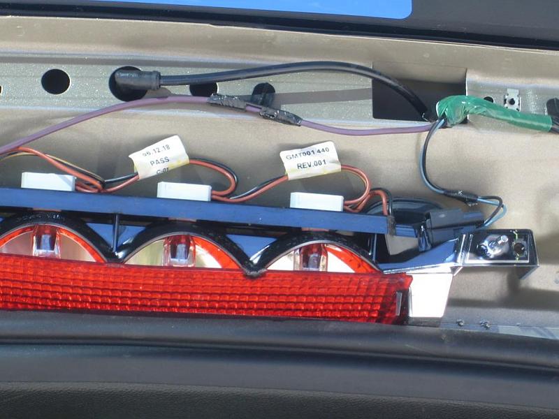 Need third brake light access-img_5117.jpg