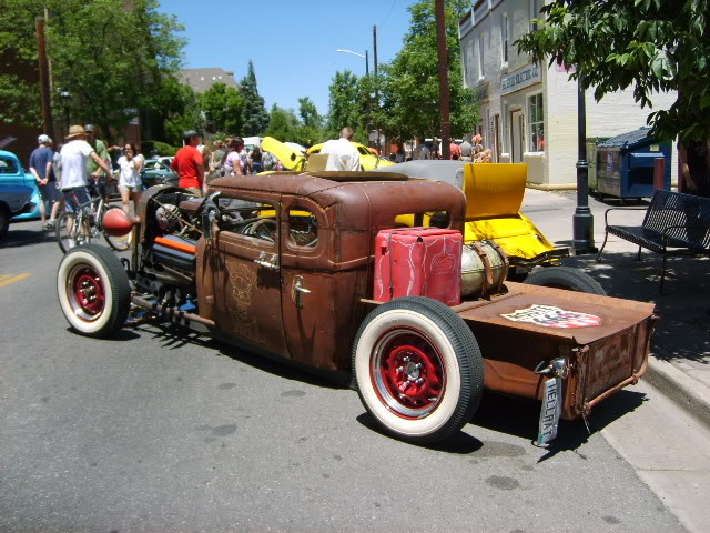 Name:  080614HighlandSquareCarShow007.jpg
Views: 79
Size:  128.4 KB