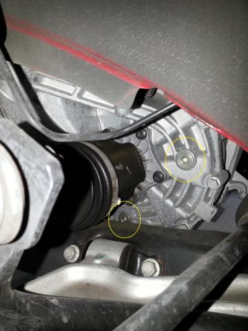 Name:  Left axle.jpg
Views: 250
Size:  28.1 KB